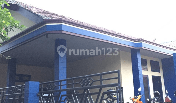 Kost Kostan 2 Lantai Dengan Lokasi Yang Strategis Selangkah Dengan Pintu Tol Ciperna