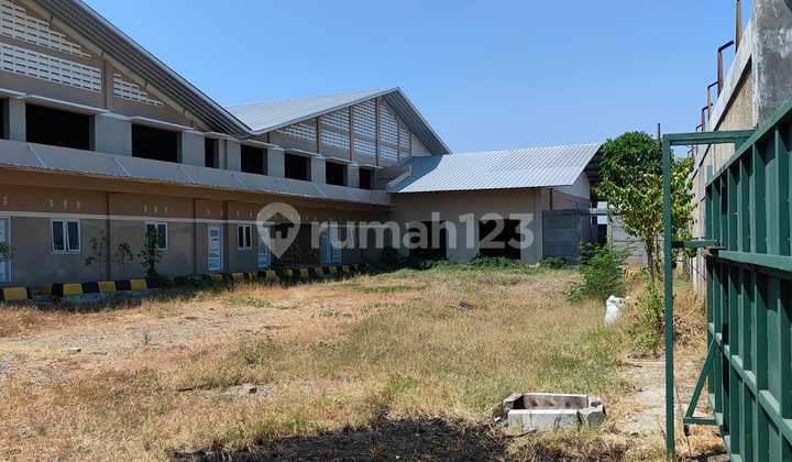 Dijual Tanah Dan Bangunan Gudang di Tegal Akses Strategis