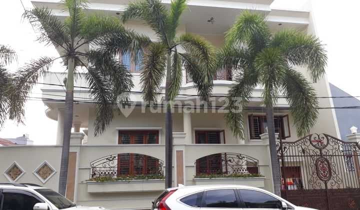 Disewakan Rumah 2.5lantai Di Daan Mogot Baru ( Cluster Tampak Siring Timur), Kalideres, Jakarta Barat.