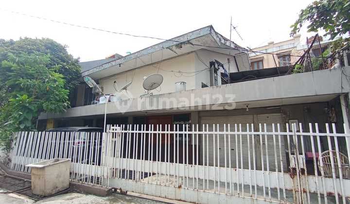 Dijual Rumah Tua Hitung Tanah di Bangka Mampang