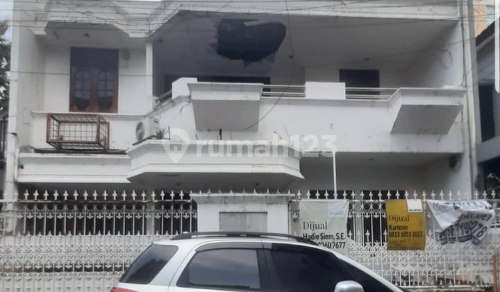 Dijual Rumah Murah 2 Lantai di Jl Pulo Macan Raya Tomang