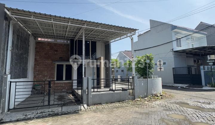 Ca982 Dijual Rumah 1 LT Siap Huni Murah SHM Strategis di Greenlake Wonorejo Surabaya