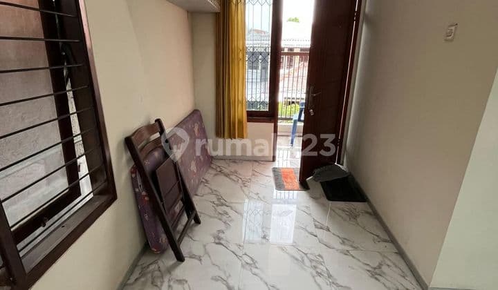 Ca973 Dijual Rumah 2 LT Siap Huni Bonus Kost Murah SHM di Semampir Surabaya