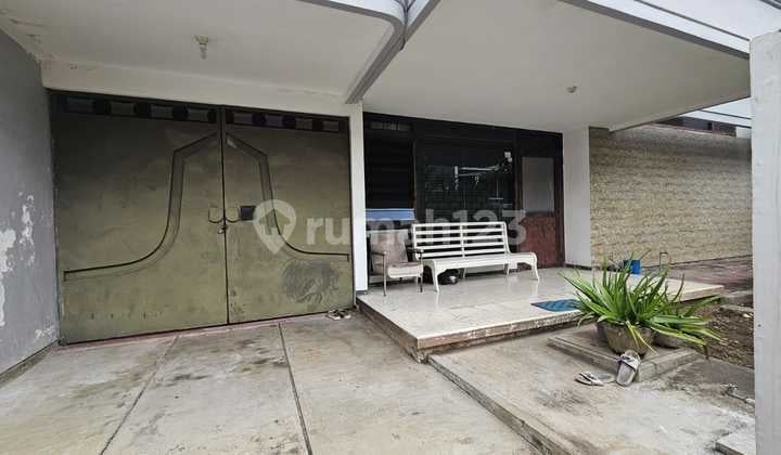 Ema407 Dijual Rumah Siap Huni 1 Lt Modern Strategis SHM di Manyar Tirto Surabaya