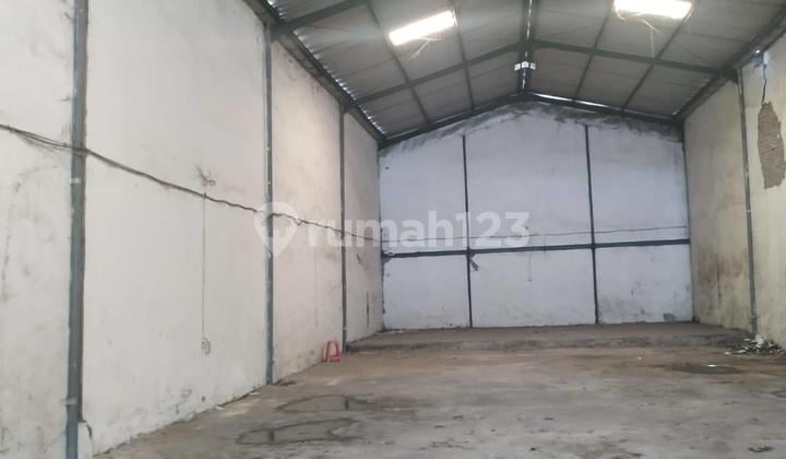 Ca911 Warehouse for Sale, Ready to Live In, Cheap Toll Access in Margomulyo Mutiara Ca911 Warehouse for Sale, Ready to Live In, Cheap Toll Access in Margomulyo Mutiara