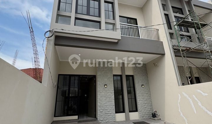 Ca840 Dijual Rumah Siap Huni Baru Murah di Klampis