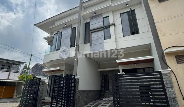 Ca916 Dijual Rumah Baru Minimalis Siap Huni Murah SHM di Mulyosari Surabaya Ca916 Dijual Rumah Baru Minimalis Siap Huni Murah SHM di Mulyosari Surabaya