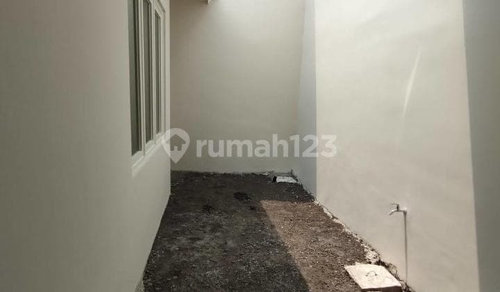 EMA386 Dijual Rumah Bagus SHM di Manyar