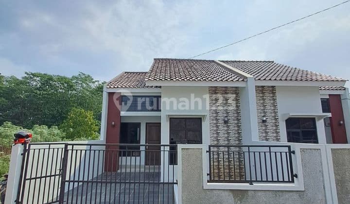 Dijual rumah Cinere,beji,tanah baru,margonda Depok ready tanpa Dp dekat MRT,stasiun kereta,pintu toll,halte busway,bebas banjir