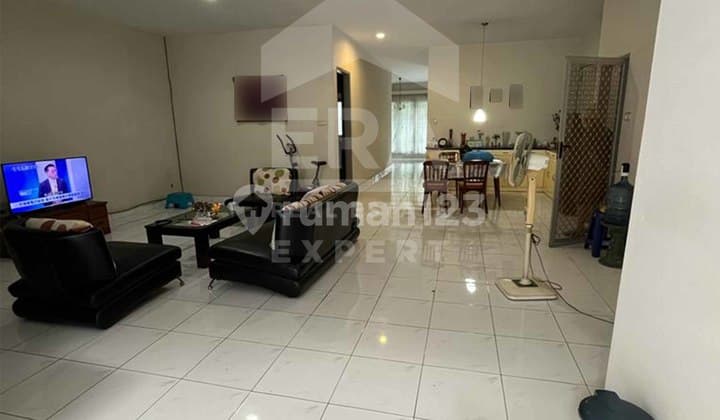 Rumah Nyaman Dan Luas Siap Huni Di Daerah Cempaka Putih Dengan Keamanan 24 Jam