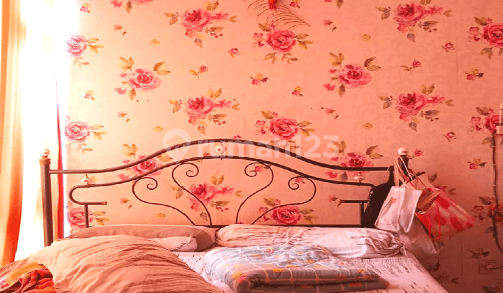 Turun Harga, Dijual Cepat Rumah 2 Lantai Savana Metland