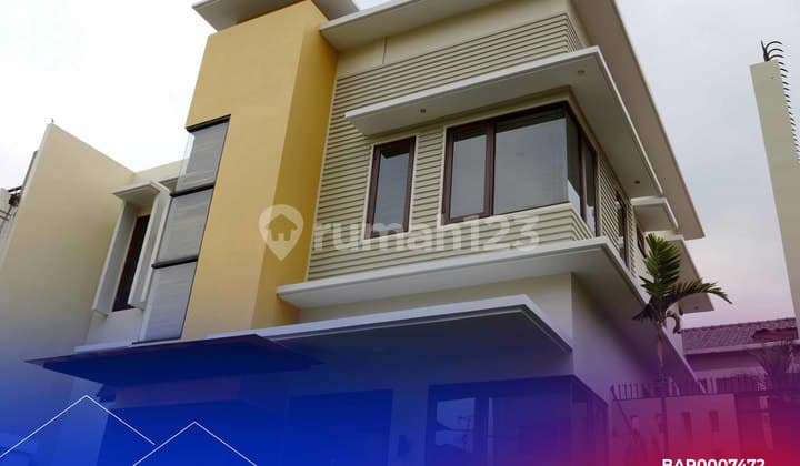 For Sale Modern Luxury 2-Story House, Renovated, Move-In Ready and Flood-Free @Rawamangun