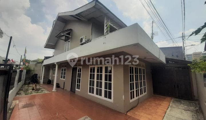 Turun Harga! Rumah Tinggal Cocok Untuk Usaha di Utan Kayu Jakarta Timur