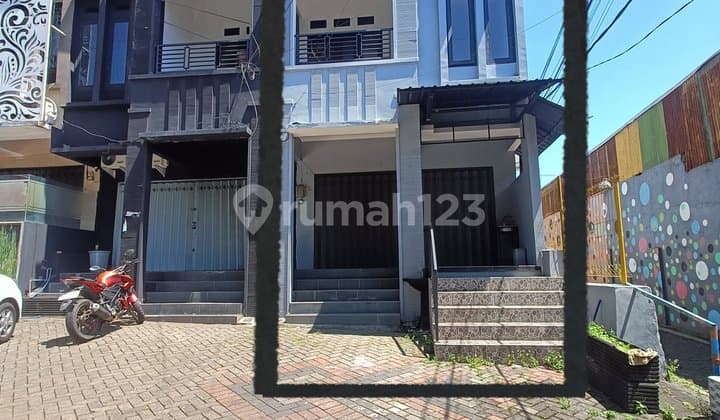 2-Storey Shophouse Zero Jalan Provinsi, Batu City Only 1 Minute to Museum Angkut