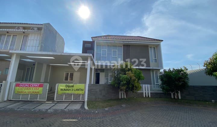 Rumah Mewah 2 Lantai Kawasan Elit Villa Puncak Tidar