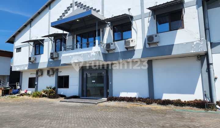 Gudang di Balong Panggang Gresik