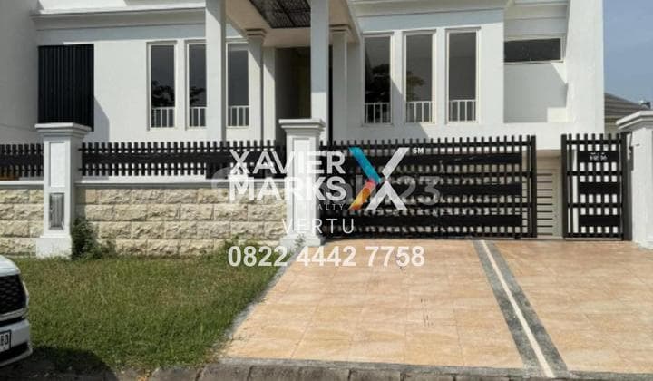 Rumah Mewah di Royal Residence Surabaya Barat - Strategis