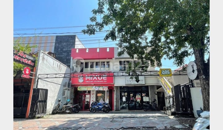 2 Ruko Jejer di Pusat Kota, Seberang Persis Alun-Alun Sidoarjo