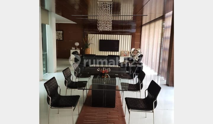 Rumah Siap Huni, Interior Mewah di Graha Family Surabaya