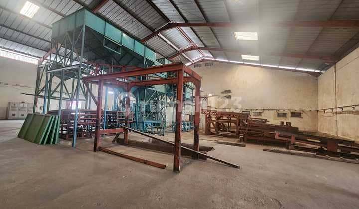 Gudang di Purwosari Masih Bagus Terawat Akses Strategis Dan