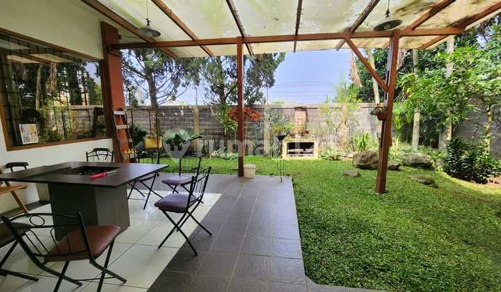 Jual Rumah Dengan Halaman Luas Siap Huni Cipaku Bandung