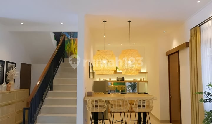 Rumah Siap Huni 2 Lantai di Chery Fierd Tropical Buah Batu