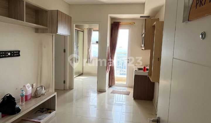 2 BR Apartment Near Campus in Parahyangan Residence
