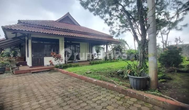 Villa dan X-Pabrik Stainglass Hitung Tanah di Mainroad Cihanjuang