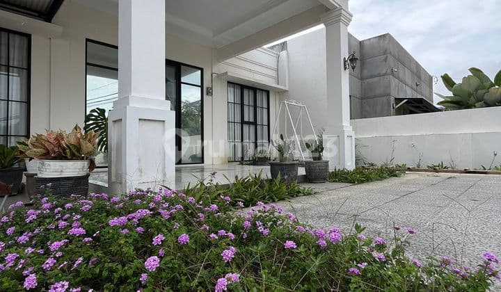 Rumah Nyaman Furnished di Setiabudi Regency