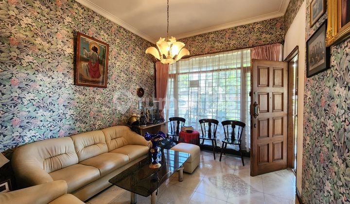 Rumah 1 Lantai Terawat Semi Furnish Tengah Kota, Garuda, Bandung