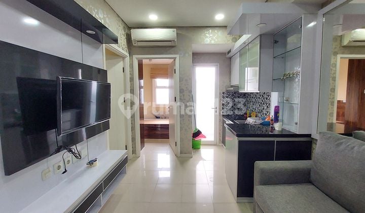Sewa Apartemen 2 BR Lantai 28 Di Parahyangan Residence Bandung