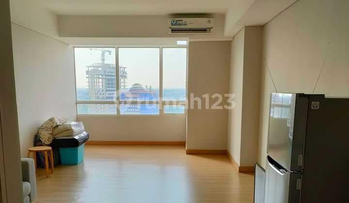 For sale studio apartment, located in the center of Tangerang city.