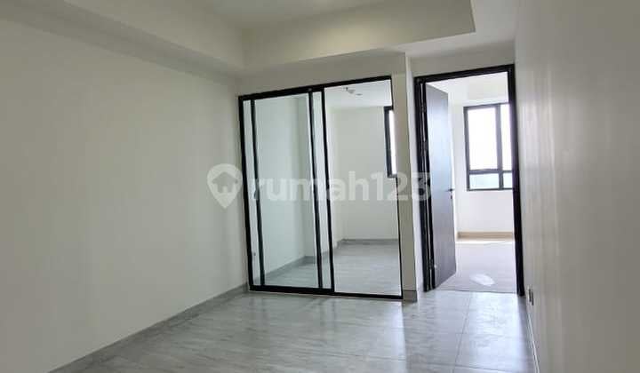 FOR SALE SUPER LOSS OWNER BU Apartment Collins Tower Hyde