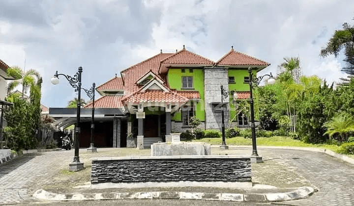 Rumah Siap Huni 2 Lantai Mewah Dalam Perumahan Merapi View Jakal