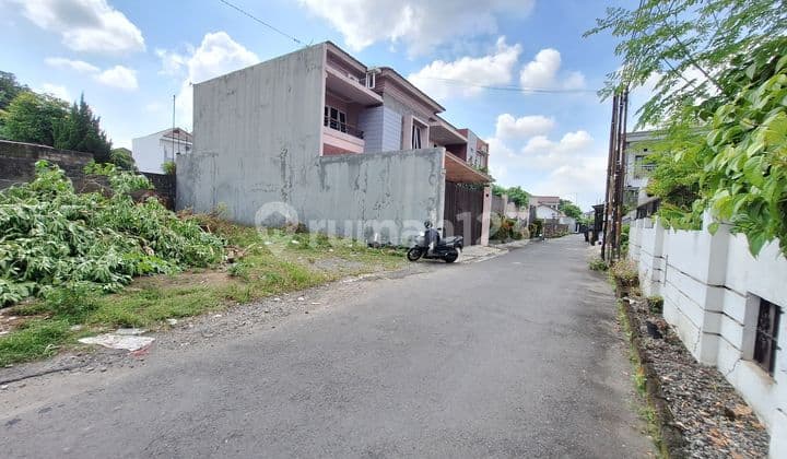 Plemburan Land for Sale, Small Size 140 M2 Near UGM Campus