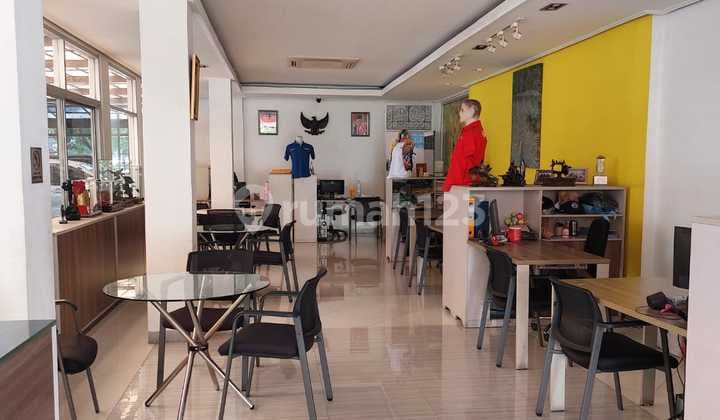 Tempat Usaha/Rumah Sayap Dago Strategis