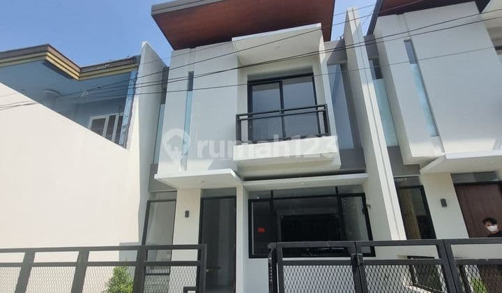 Rumah Baru Sayap Leuwipanjang 2 Lantai
