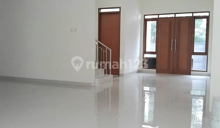Rumah Baru Kopo Mas Regency Siap Huni