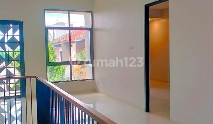Rumah Baru Minimalis Singgasana Pradana Cluster