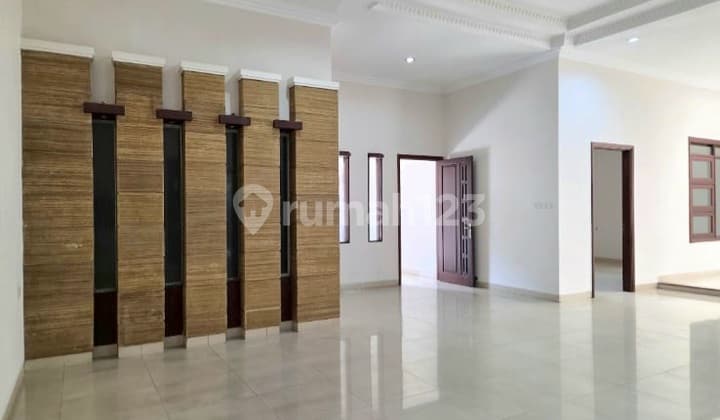 Rumah Singgasana Pradana Cluster Darma Siap Huni