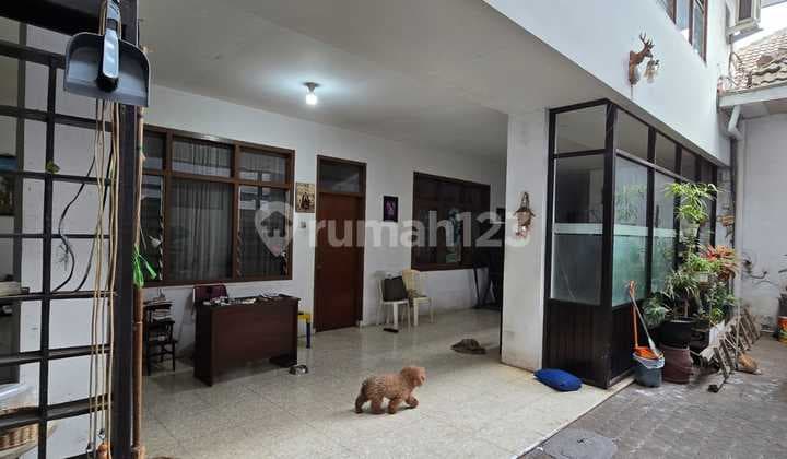 Well-Maintained Comfortable House in Sayap Riau, Bandung