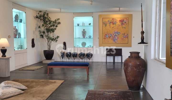 Rumah Minimalis Modern Karya Tan Tjiang Ay di Sayap Setiabudi Bdg