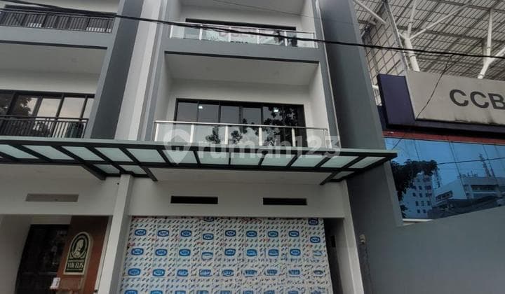 Ruko Baru Siap Pakai di Pusat Kota Jalan Naripan Bandung