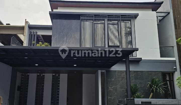 Rumah Siap Huni Design Modern 2 Lantai di Batununggal Bandung