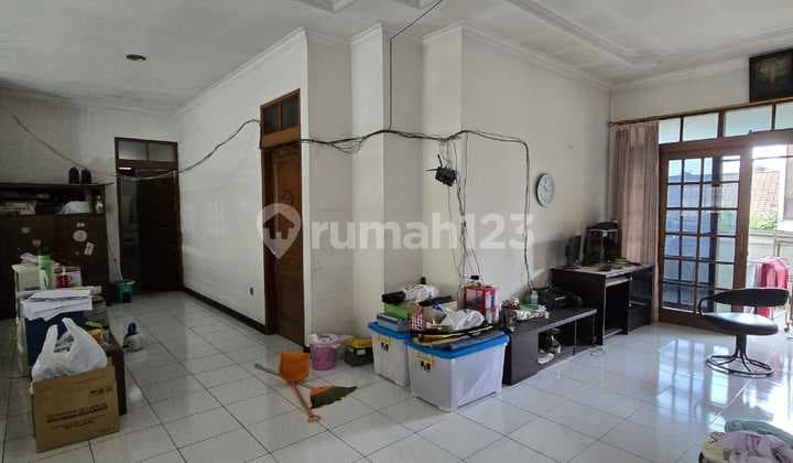 Dijual Rumah di Pusat Kota, Sayap Kebon Kawung Bandung Kota