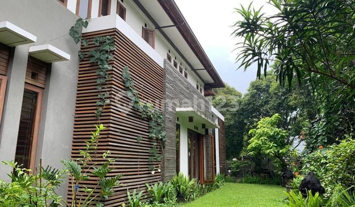 Rumah Mewah Dan Asri di Batununggal Bandung