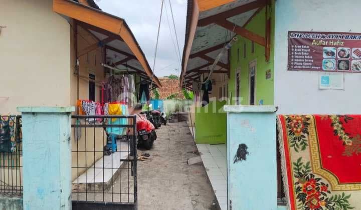 Still Active 6-Door Rental Kranggot, Negotiable