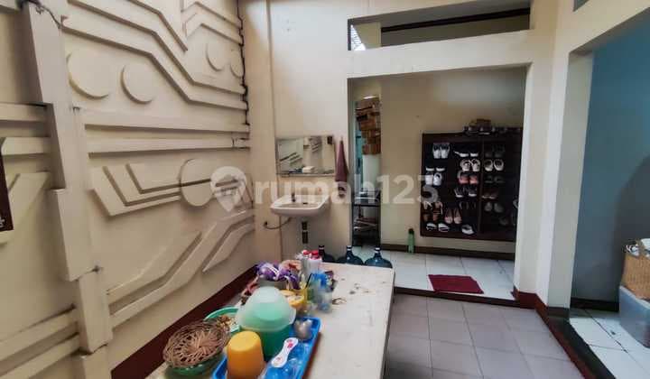 House in Jalan Panjang Area, Kebon Jeruk, West Jakarta