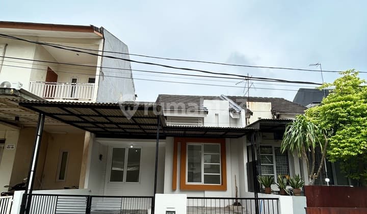 House in Cendana Residence, Pamulang. Near the Mayor's Office.