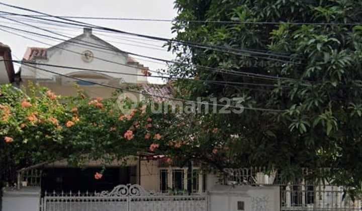 Rumah Hadap Jalan Deplu Raya, Bintaro Tangsel. Cocok Untuk Cafe